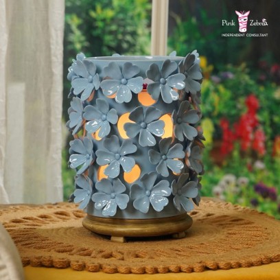 Blue Blossom Accent Shade